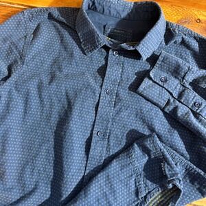 Prana Button Down Shirt Mens Medium Blue Slim Fit Organic Cotton Geometric Print